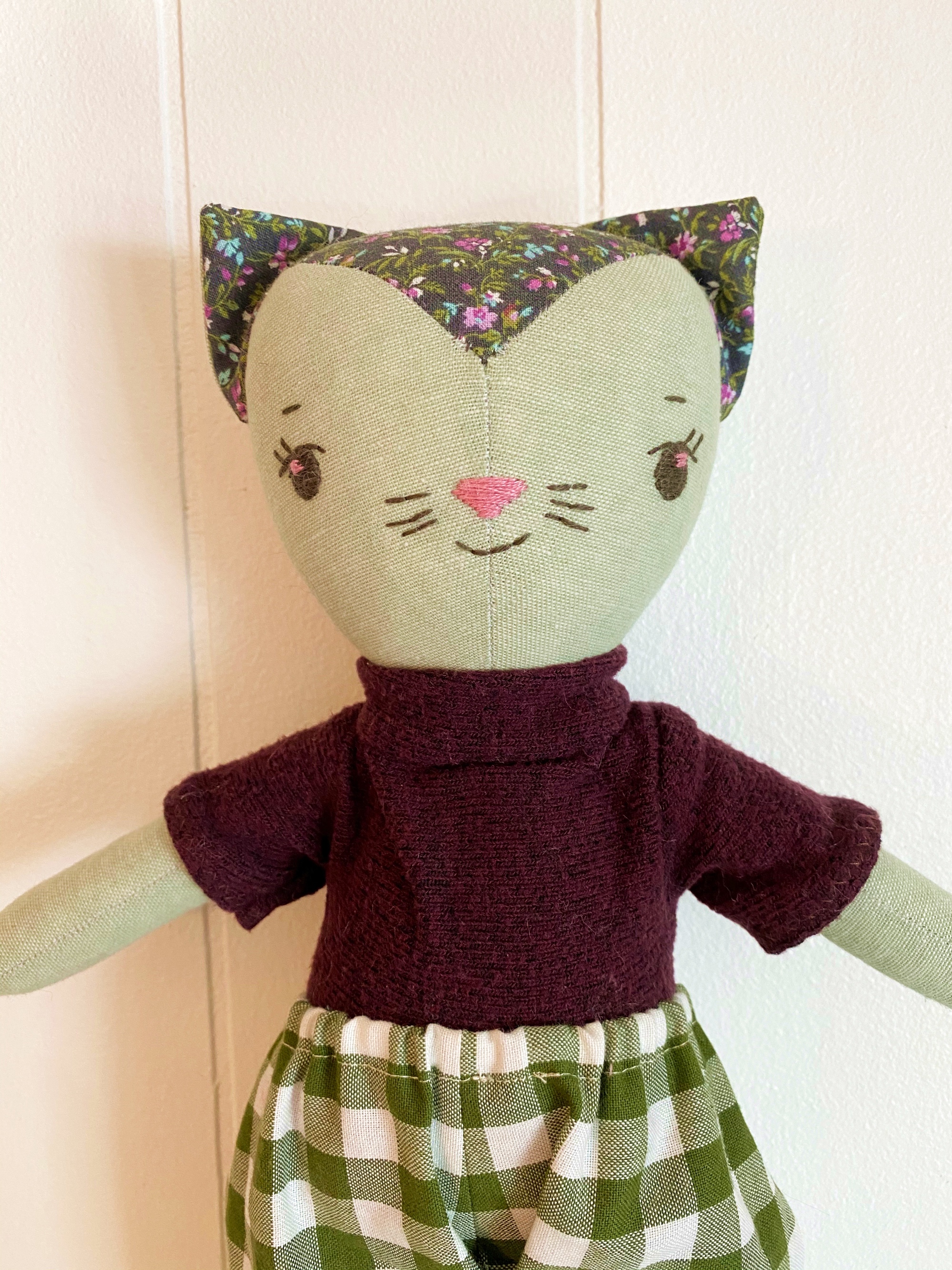 Make-Along Honey Kitty sewing pattern