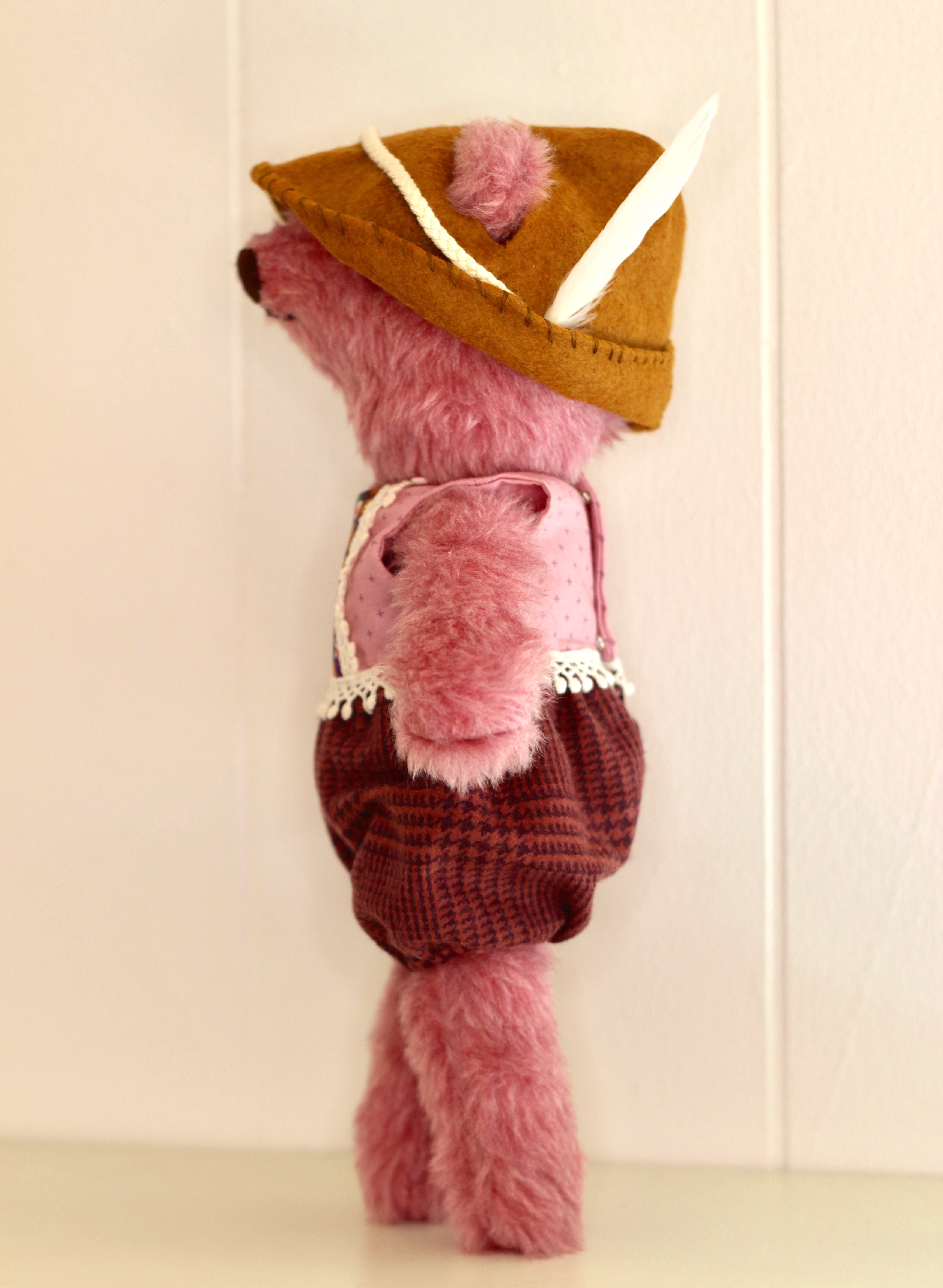 Butternut Bear, a Make-Along sewing pattern