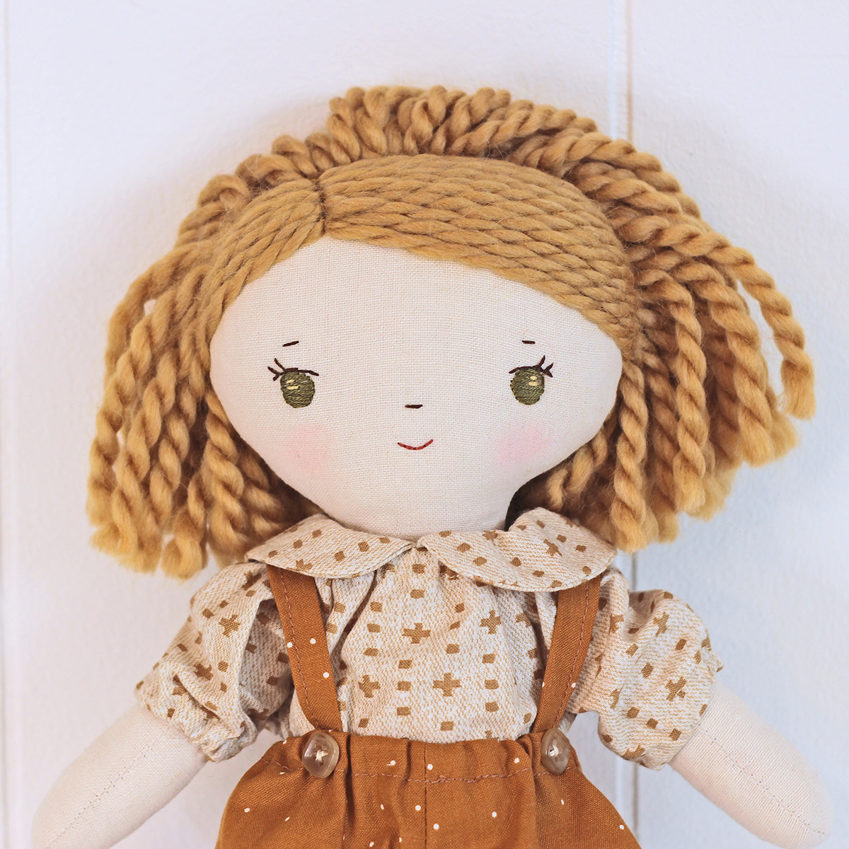 Make-Along Doll