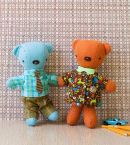 Wee Wonderfuls: 24 toys to sew and love