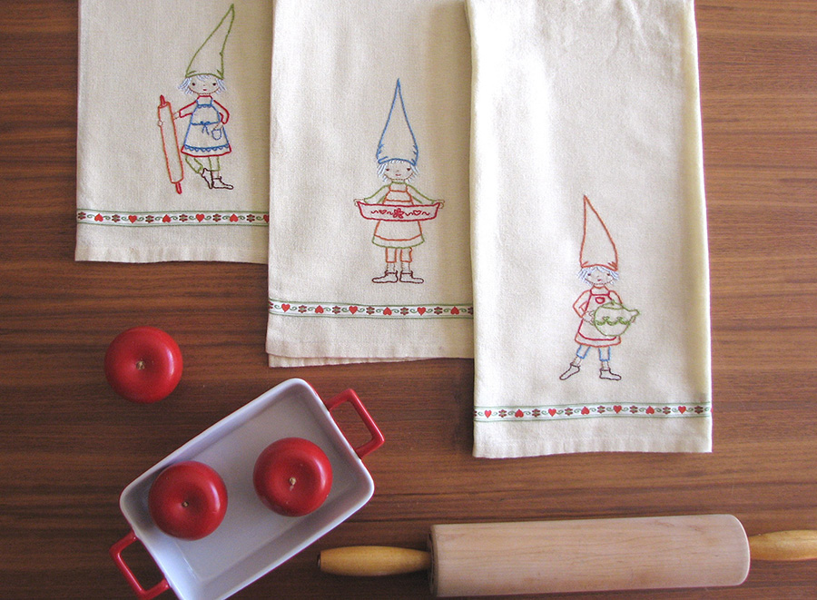 Kitchen Gnomes Dish Towel Embroideries - Wee Wonderfuls